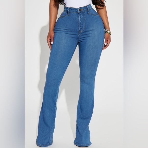 Fashion Nova Classic Blue Wide Leg Jeans - Picture 1 of 4